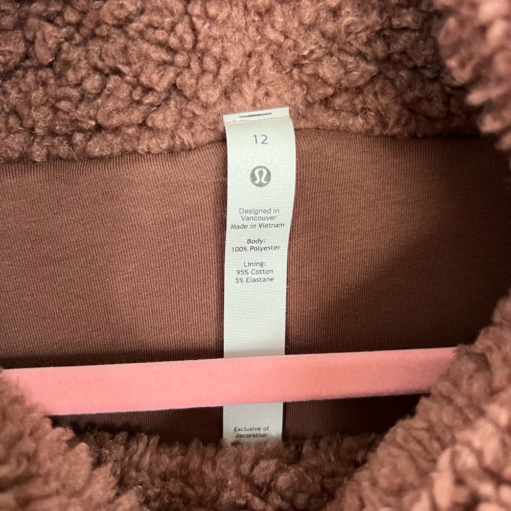 Lululemon Plush Sherpa Fleece Pullover – Size 12 (Dusty Rose) - Picture 3 of 3
